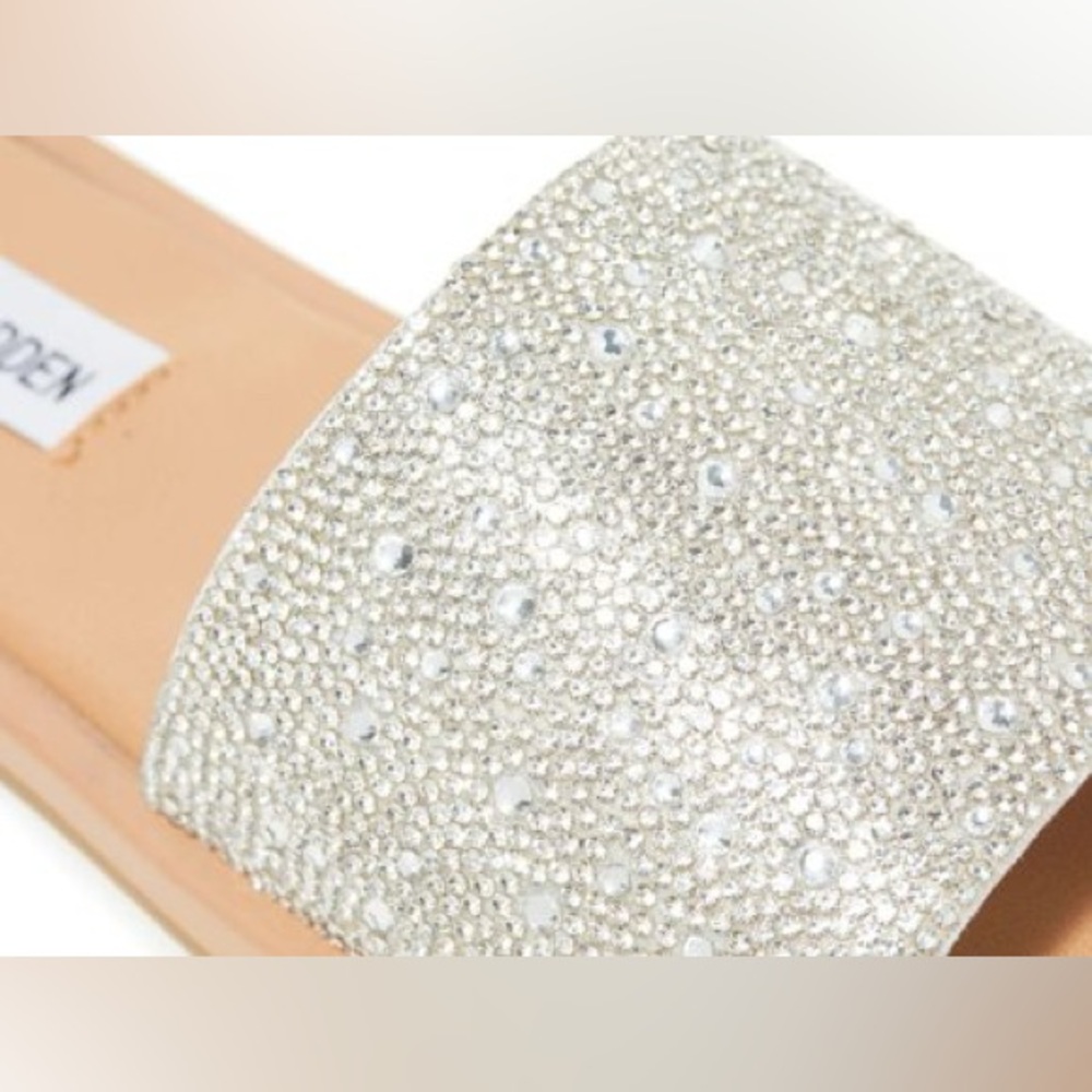 Steve Madden | Sienna Rhinestone Slide Sandal | Size 6 - Picture 3 of 8